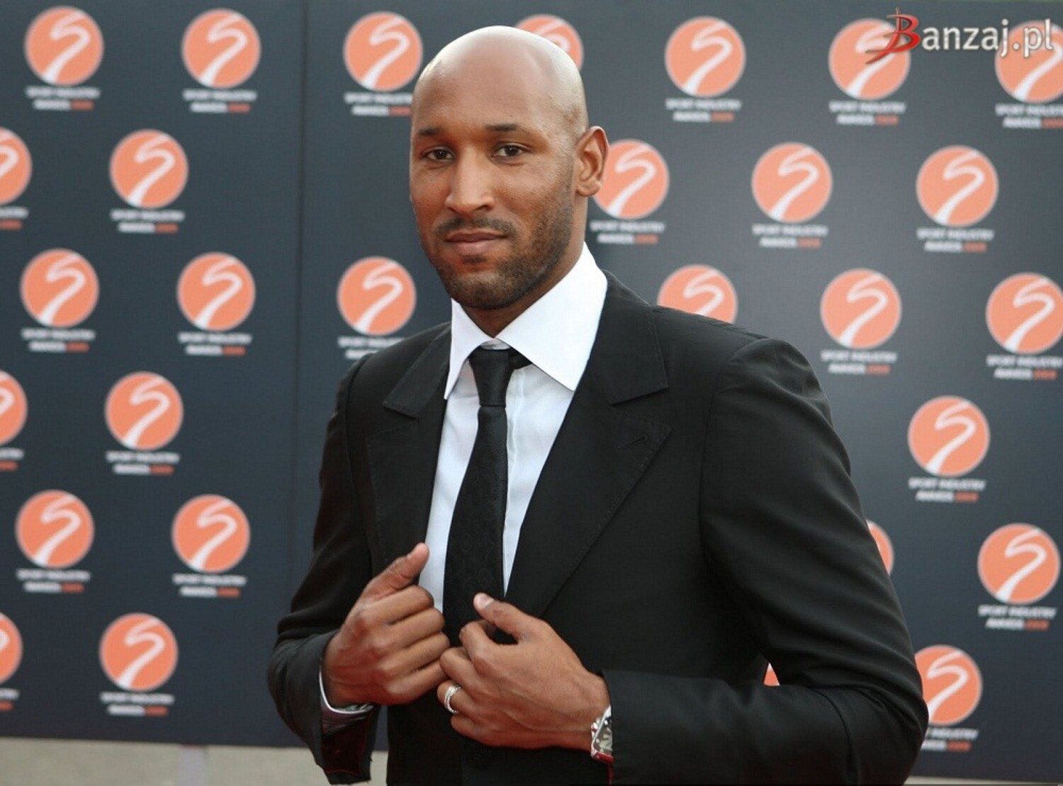 OFICJALNIE: Nicolas Anelka wrócił do piłki. Został prezesem klubu