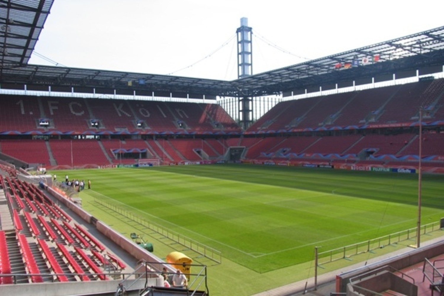 OFICJALNIE: Rekord wszech czasów w UEFA Youth League. Tylu kibiców na trybunach jeszcze nie widziano