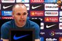 OFICJALNIE: Iniesta odchodzi z Barcelony