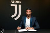 Juventus: Sami Khedira wystawiony na sprzedaż