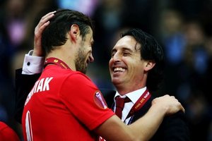 Unai Emery o Grzegorzu Krychowiaku: W szatni cieszył się dużym szacunkiem