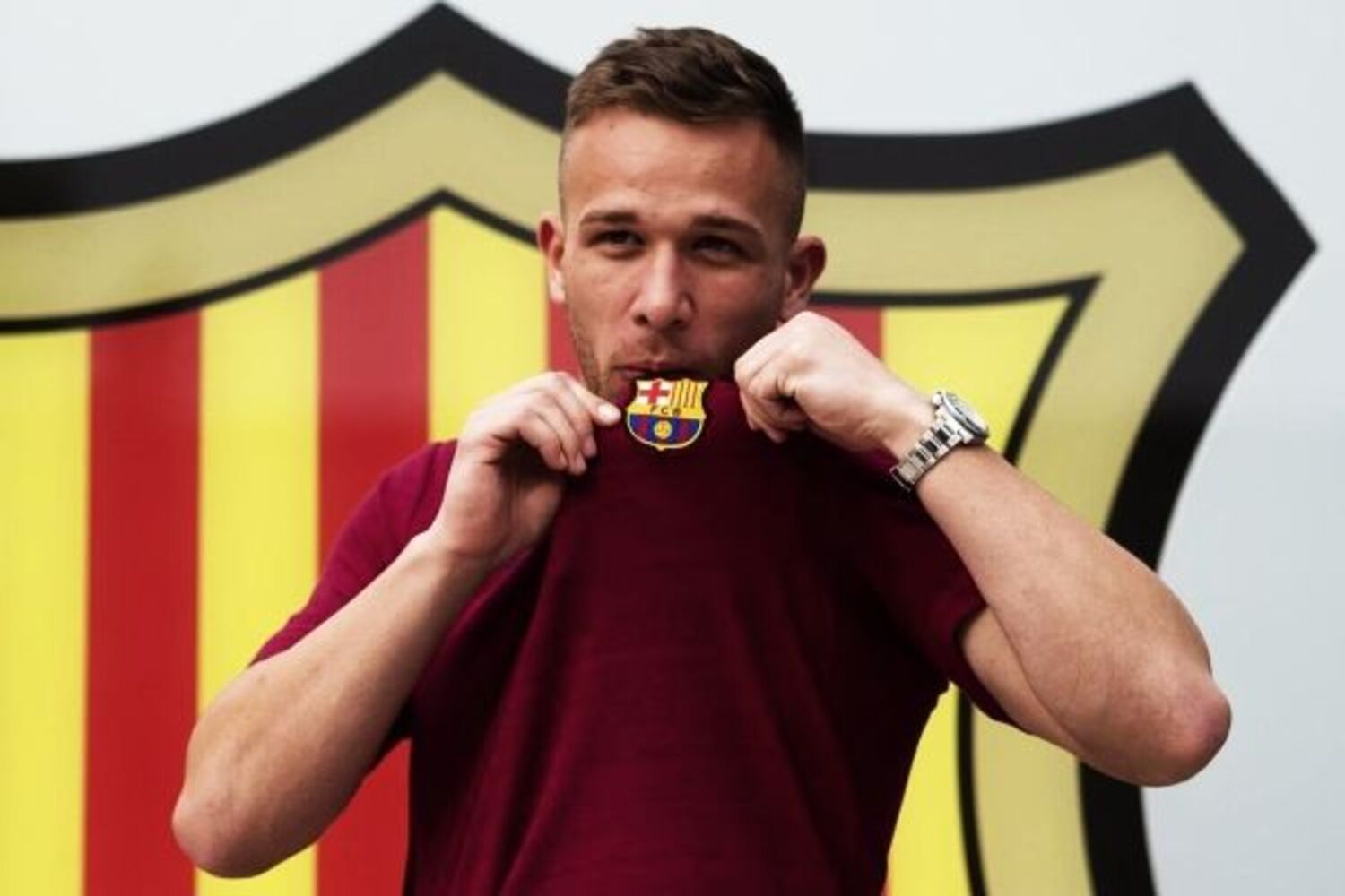 FC Barcelona: Arthur na celowniku Interu i Tottenhamu