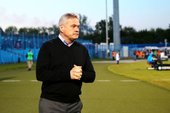 OFICJALNIE: Jacek Zieliński zostaje w Arce Gdynia