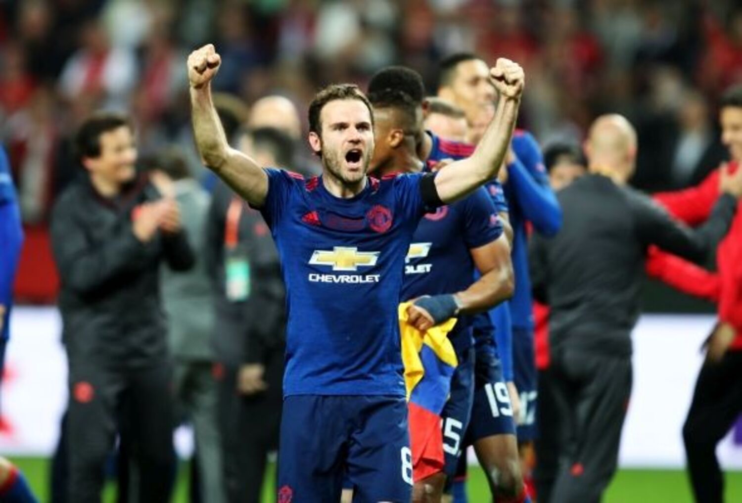 OFICJALNIE: Juan Mata zostaje w Manchesterze United