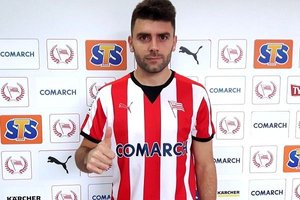 OFICJALNIE: Javi Hernández znalazł nowy klub. Dołączy do Kiko Ramíreza