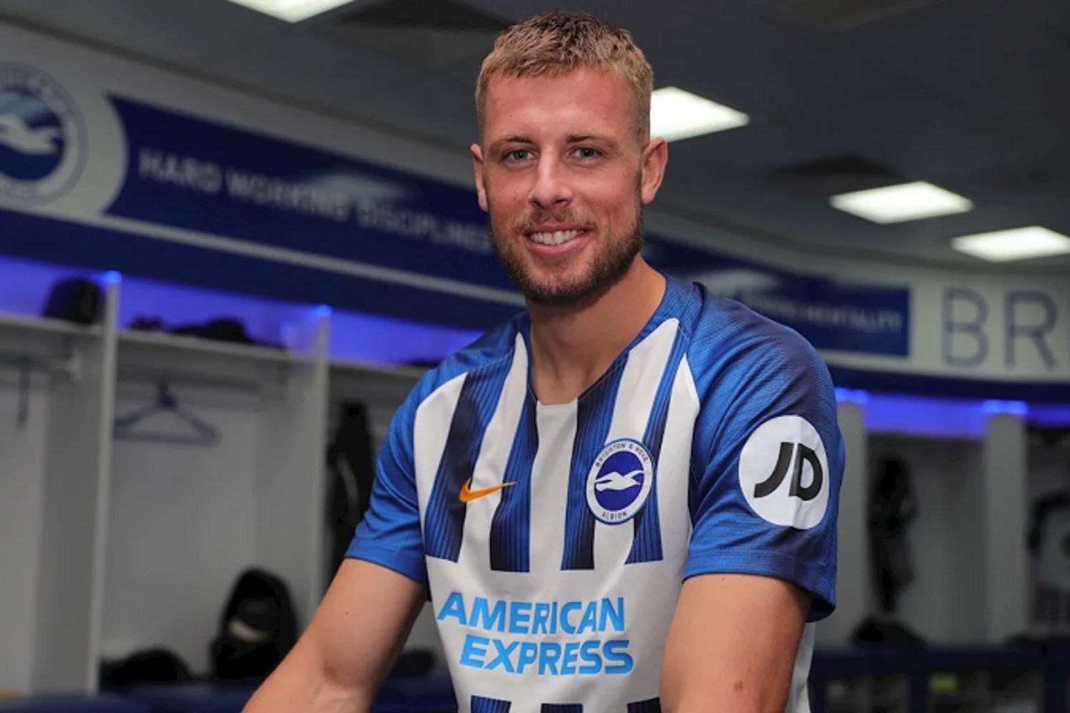 OFICJALNIE: Adam Webster w Brighton. Ruszyło transferowe domino!