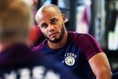 OFICJALNIE: Kompany pozbawiony obowiązków trenera. Teraz będzie kapitanem Anderlechtu