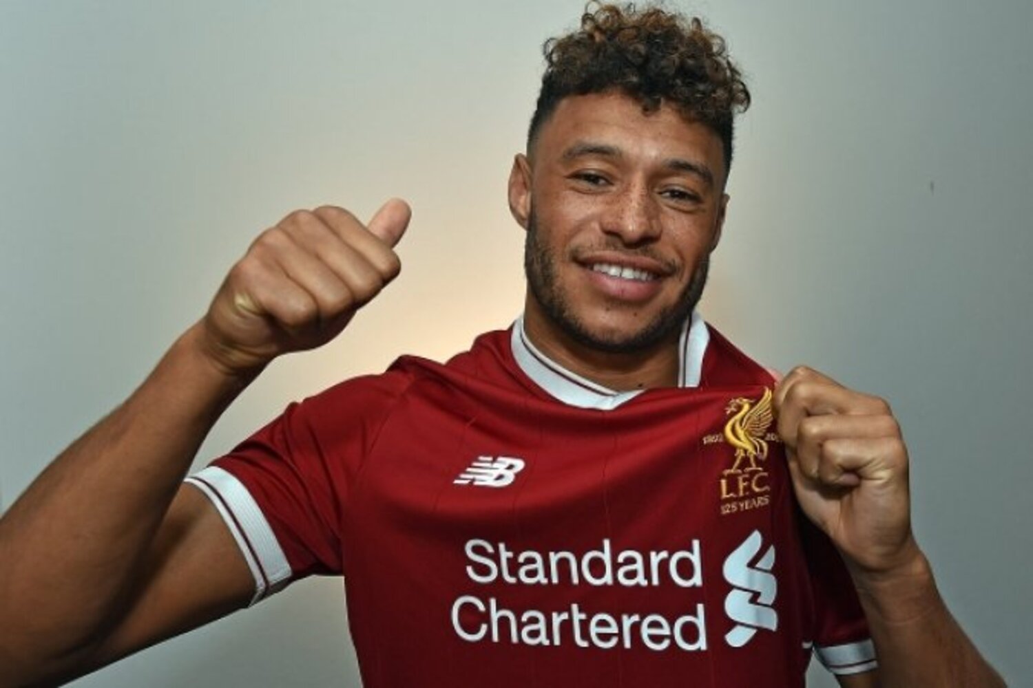 Liverpool: Alex Oxlade-Chamberlain na celowniku dwóch klubów Premier League