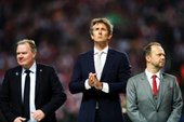 OFICJALNIE: Van der Sar doceniony przez Ajax Amsterdam