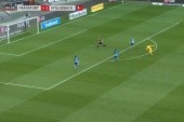 Bundesliga: Koszmarna pomyłka Jonasa Hofmanna. Murowany kandydat do pudła sezonu [WIDEO]