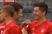 Bundesliga: Lewandowski przełamał klątwę. Od razu dublet! [WIDEO]