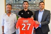 Lorient z wrogim przejęciem. OFICJALNIE: Rekordowy transfer Grbicia