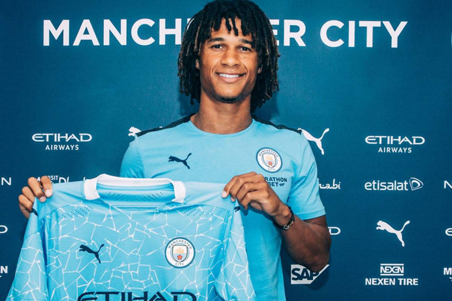 Nathan Aké o niedoszłej letniej przeprowadzce w ramach Premier League