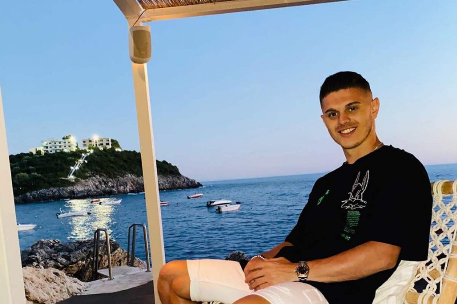 Rashica zagra w Premier League?!