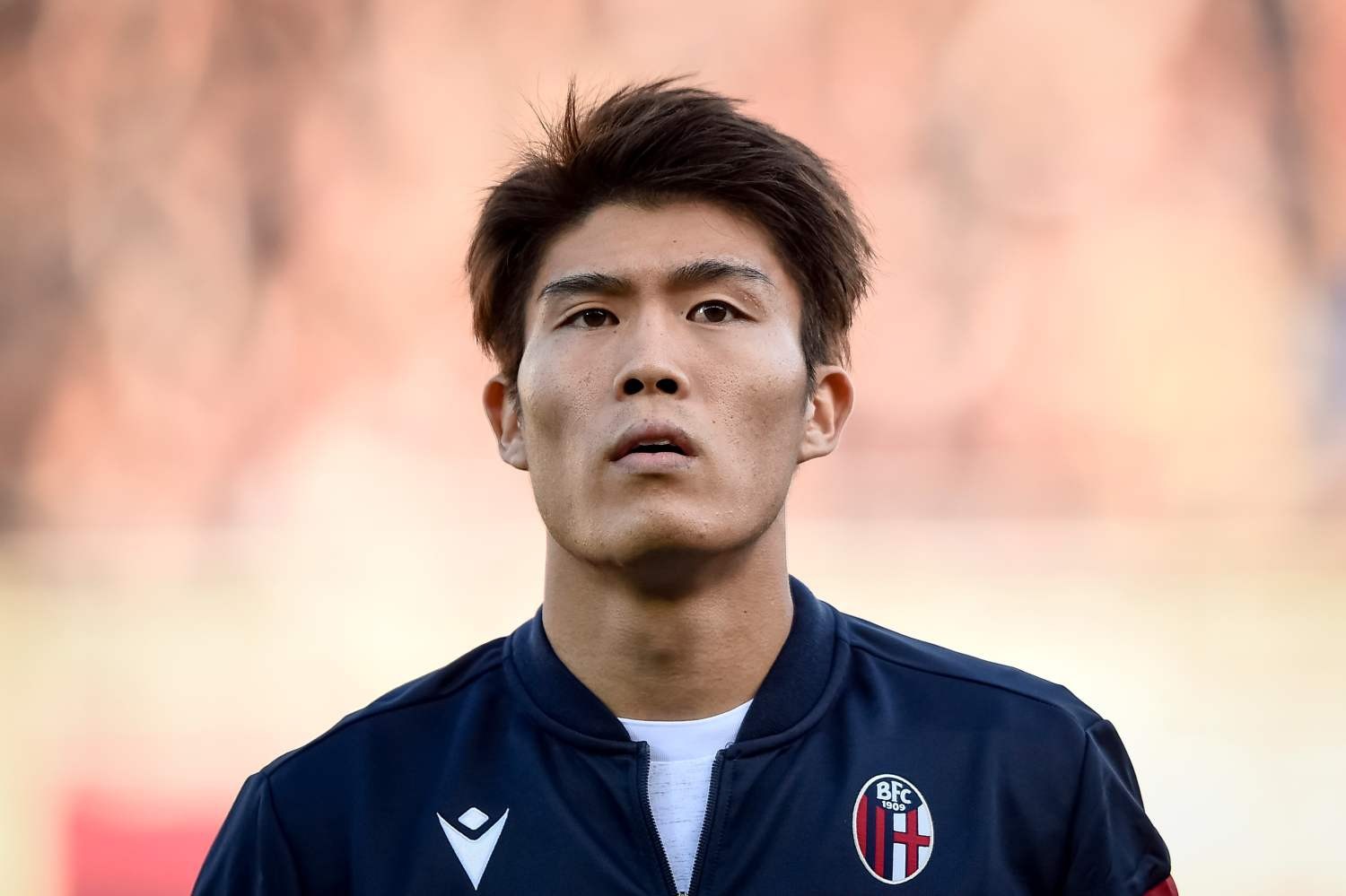 Arsenal reaguje na plotki w sprawie przyszłości Takehiro Tomiyasu