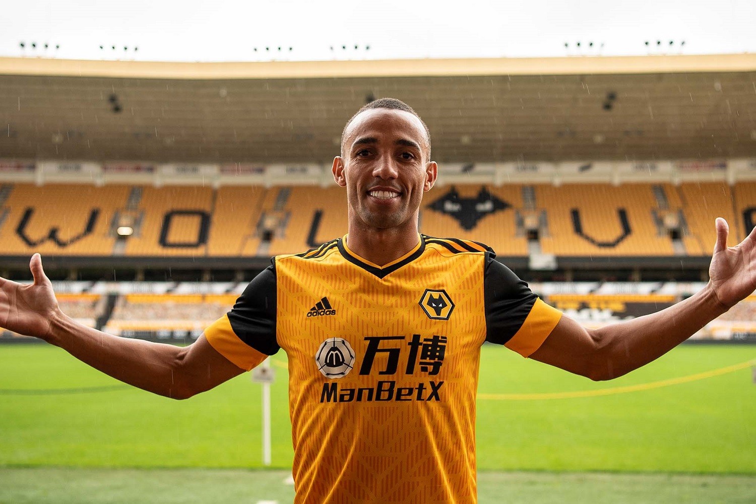 Był spektakularny transfer, teraz czas na stonowany. OFICJALNIE: Marçal w Wolverhampton