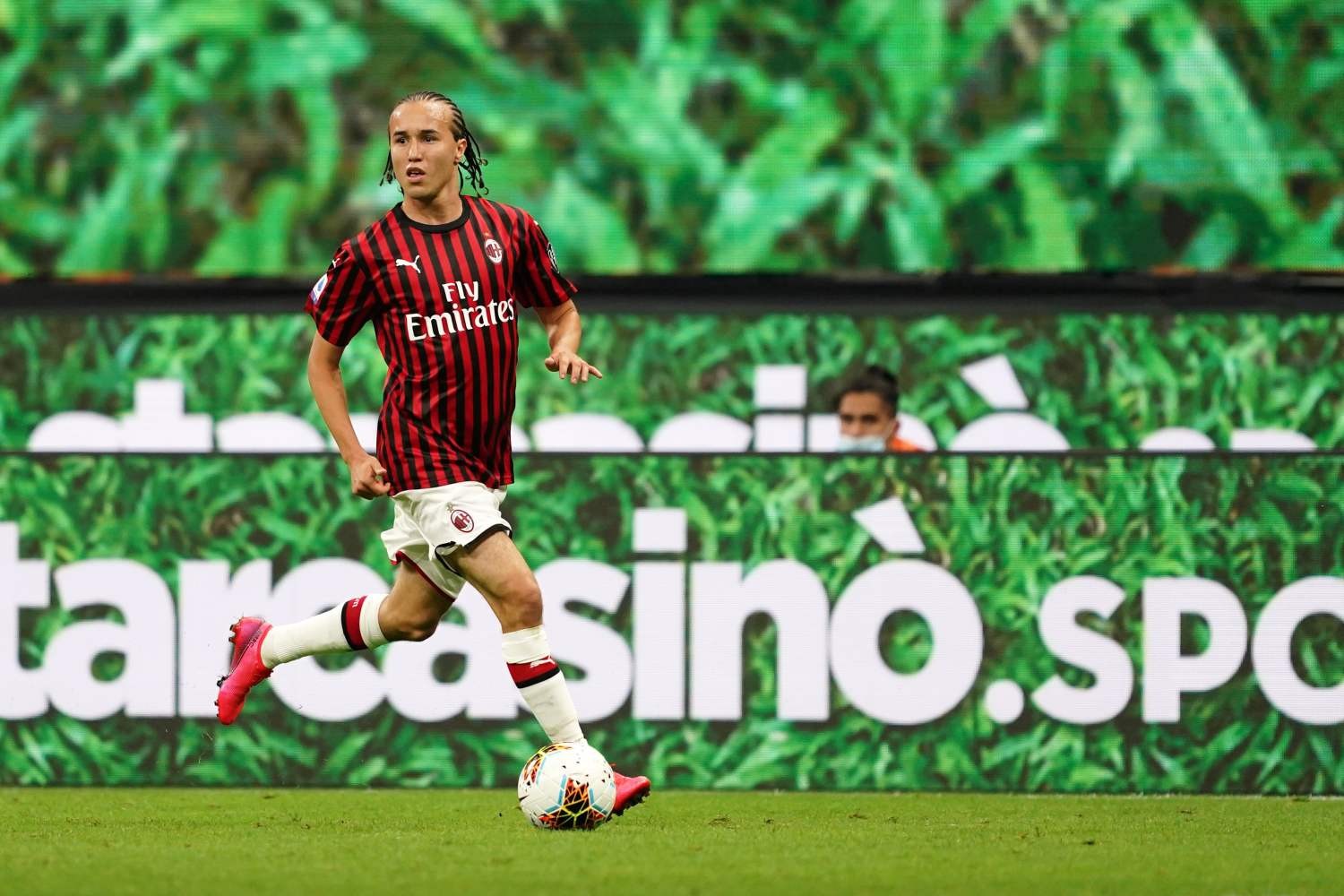 Diego Laxalt definitywne żegna się z Milanem