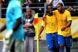 Zainspirował dzisiejsze gwiazdy futbolu. Mija 20 lat od zdobycia Złotej Piłki przez Ronaldinho