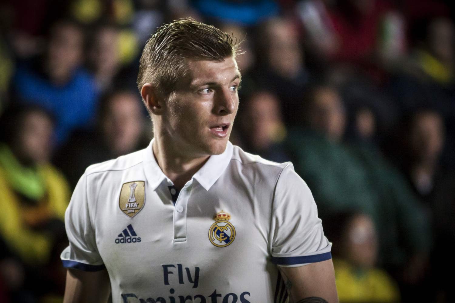 Toni Kroos: Anglia? Dzięki Bogu, nie wszyscy zawodnicy patrzą tylko na pensję