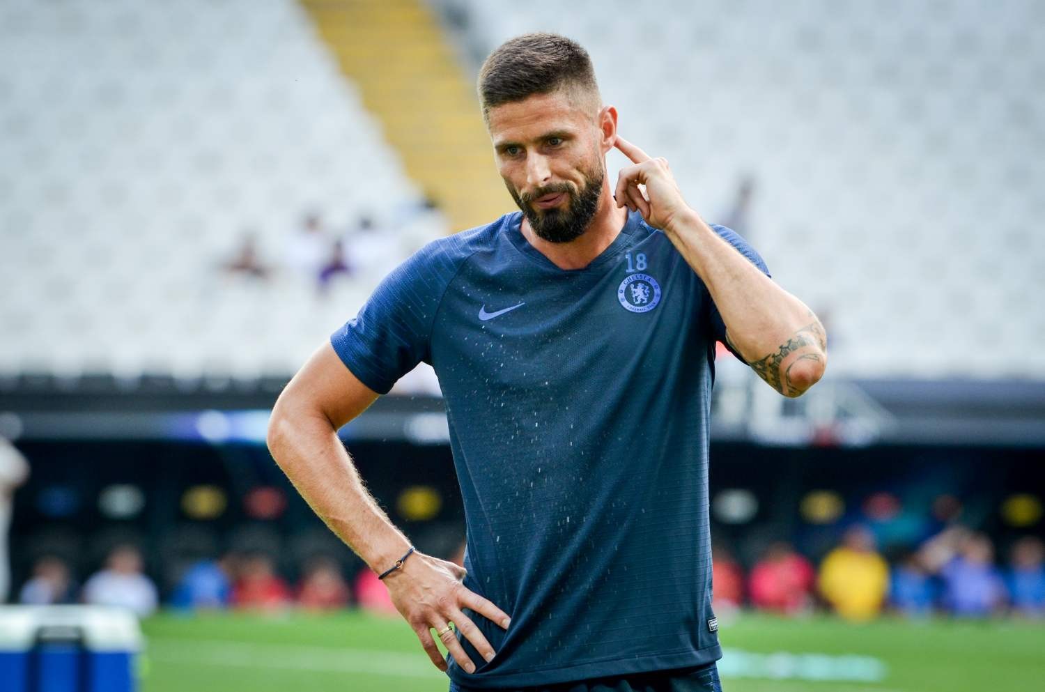 Olivier Giroud dołączy do Mesuta Özila?!