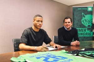Niespełniony talent nastawiony na odejście z Wolfsburga. W przeszłości marzył o Realu Madryt lub Chelsea