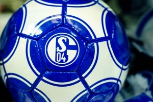 FC Schalke walczy o powrót do Bundesligi. Nowy napastnik ma w tym pomóc
