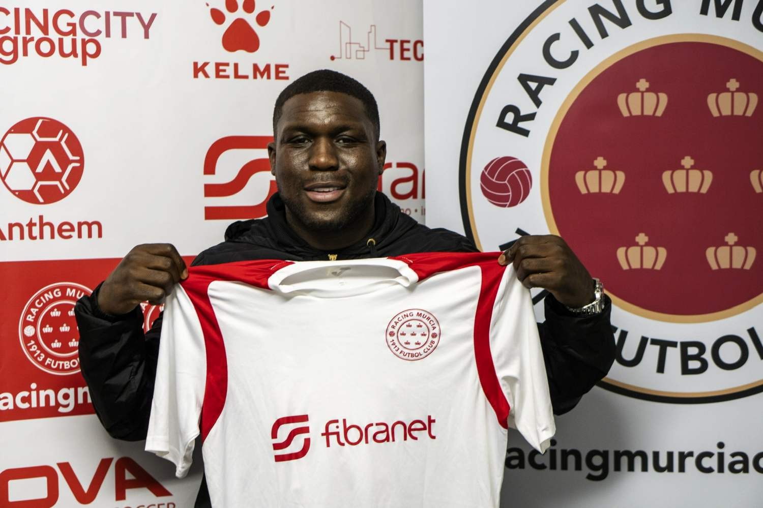 OFICJALNIE: Royston Drenthe wrócił do Hiszpanii