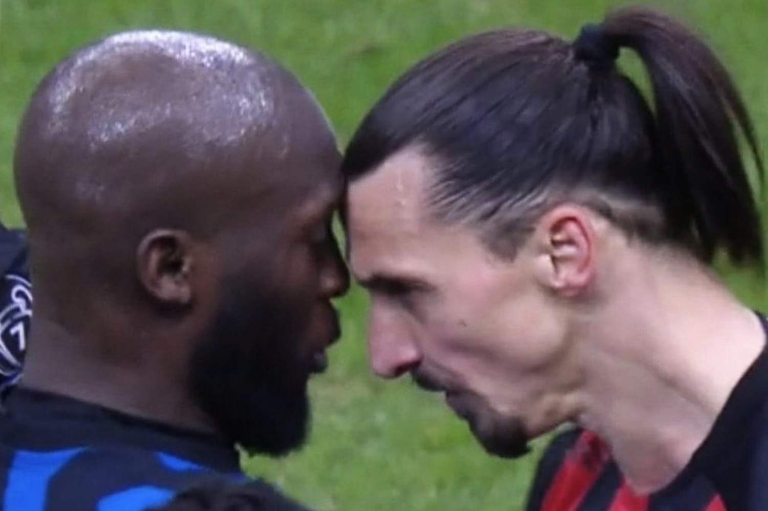 Zlatan Ibrahimović wyjaśnia sprzeczkę z Romelu Lukaku. „Uderzyłem w czuły punkt: rytuały jego matki”