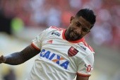 Kibic Internacionalu zapłacił 186 tysięcy dolarów klauzuli za Rodineia, który zagrał w przegranym meczu przeciwko Flamengo i... zobaczył czerwoną kartkę