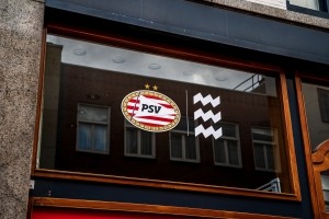 PSV rozpoczyna rozmowy w sprawie transferu następcy Cody'ego Gakpo