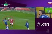 Premier League: Kontrowersja w meczu Chelsea - Manchester United w sprawie niepodyktowanego karnego. Shaw z mocnym zarzutem