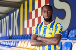 Vurnon Anita zmienia reprezentację [OFICJALNIE]