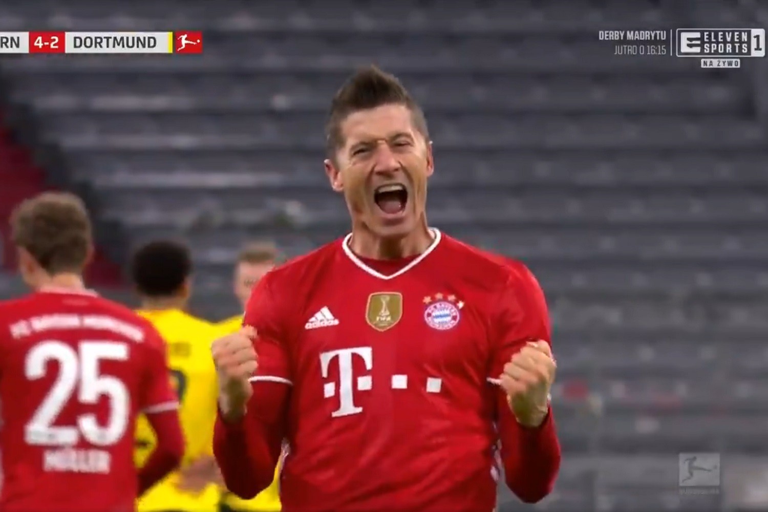 Lewandowski lepszy od Haalanda. Polak kontynuuje pogoń za legendami [WIDEO]