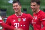 Robert Lewandowski drugim najlepszym strzelcem w historii Bundesligi [WIDEO]