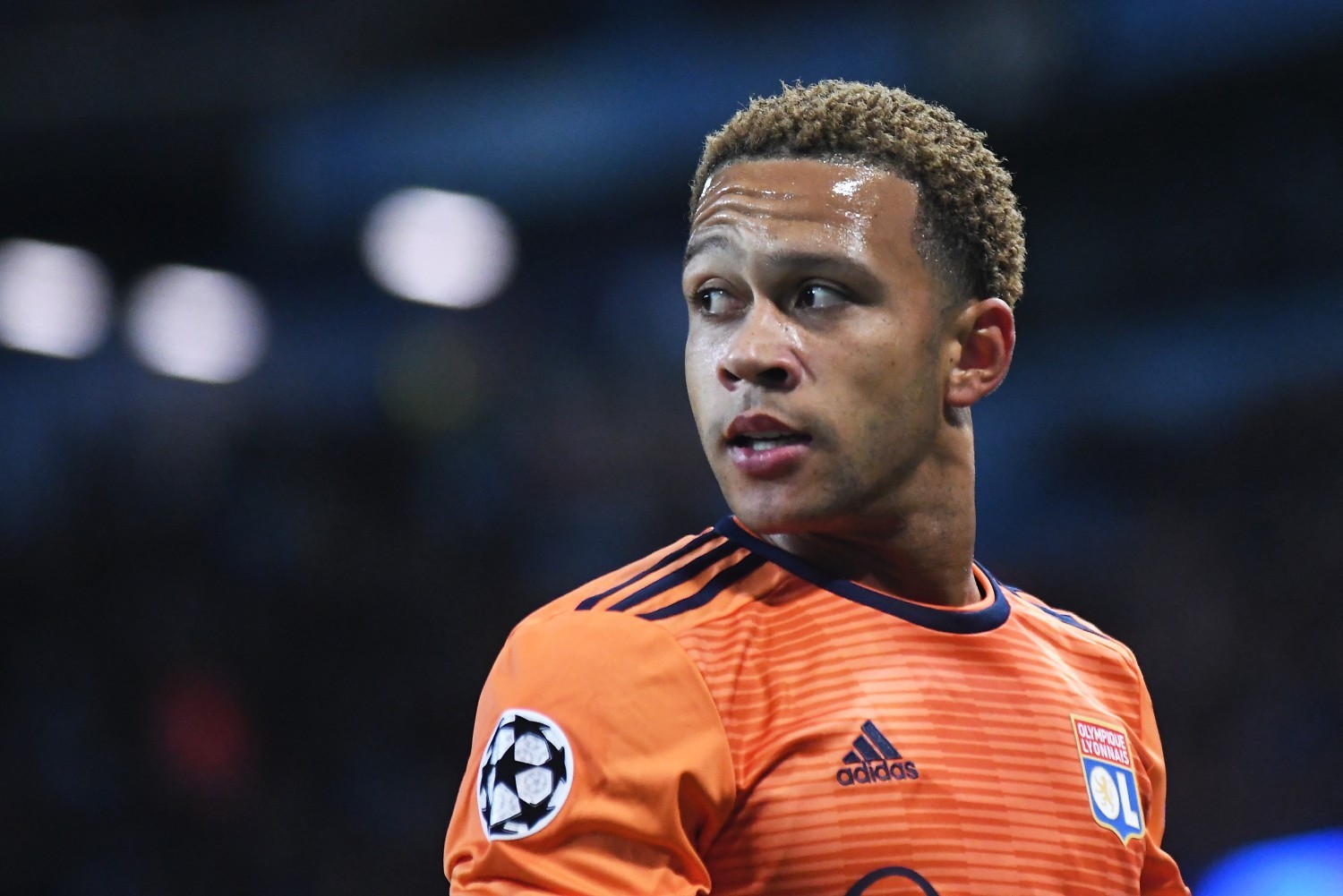 FC Barcelona pod ścianą. Depay z trzema ofertami w zanadrzu, stawia warunki