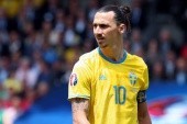 Zlatan Ibrahimović zastanawia się nad pójściem drogą Mino Raioli