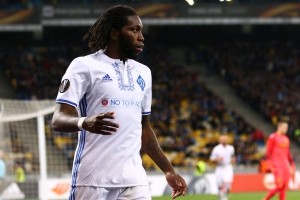 OFICJALNIE: Dieumerci Mbokani wrócił do Europy