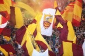 AS Roma zainteresowana obrońcą z Bundesligi. Sprzedawca może ubić świetny interes