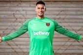 Alphonse Areola wraca do Premier League. PSG zostaje z... siedmioma bramkarzami w kadrze [OFICJALNIE]