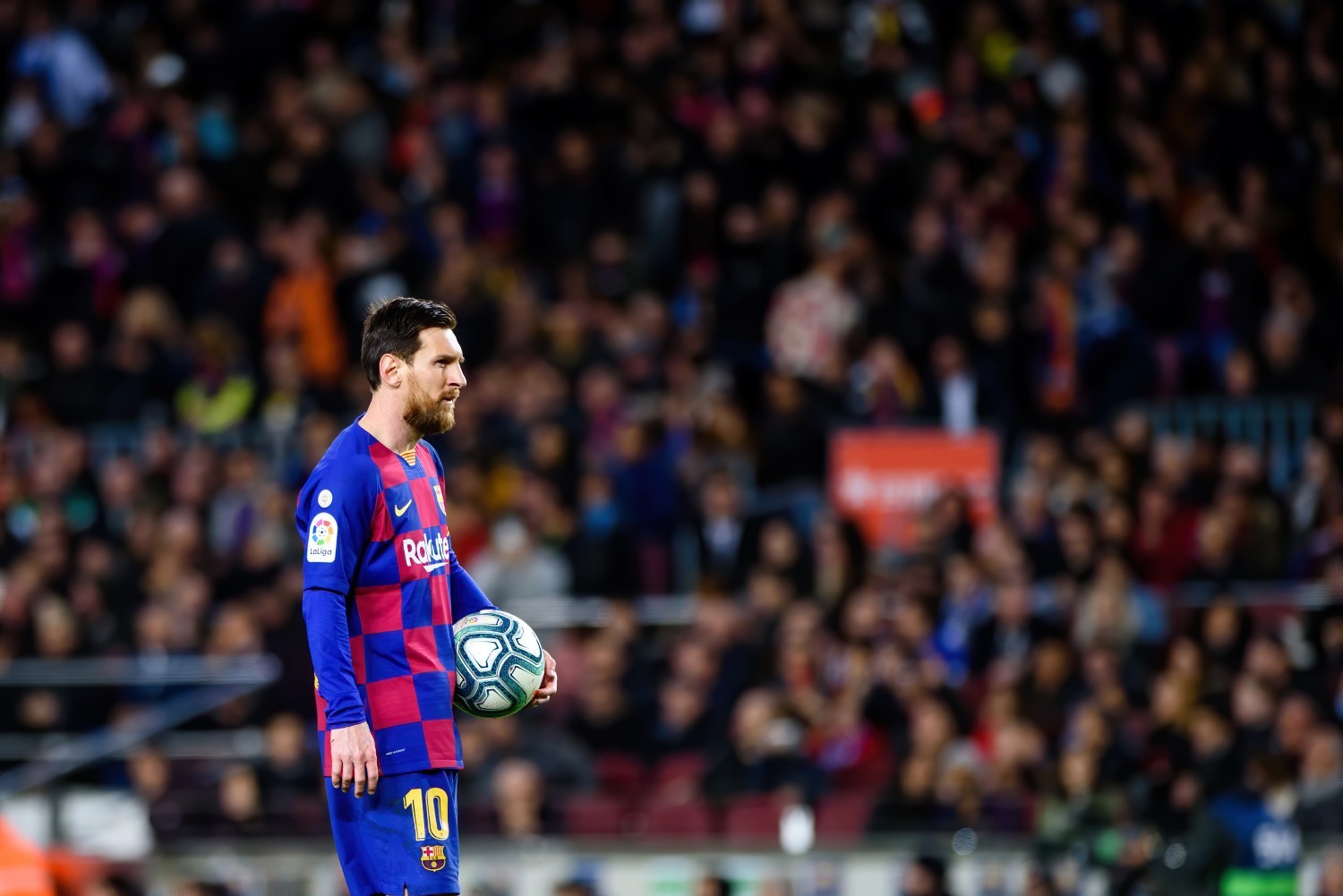 Lionel Messi przerywa milczenie na pożegnalnej konferencji prasowej [RELACJA NA ŻYWO]