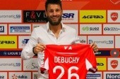 OFICJALNIE: Mathieu Debuchy zakończył karierę
