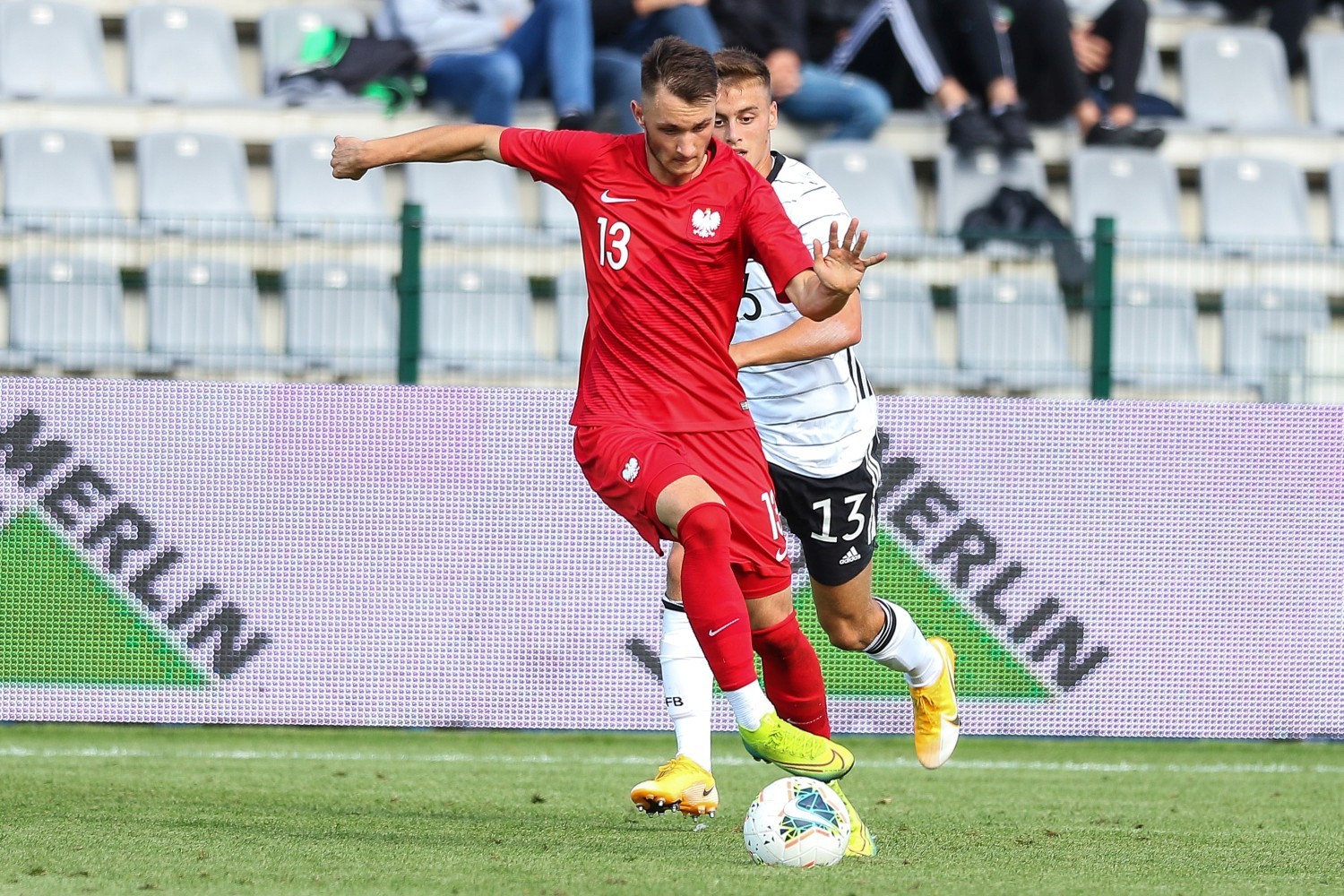 OFICJALNIE: Jakub Iskra wrócił z Włoch do Polski. Serie A już odhaczona, czas na debiut w Ekstraklasie!