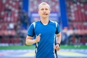 OFICJALNIE: Bartosz Frankowski poprowadzi mecz 1/8 finału Ligi Konferencji Europy