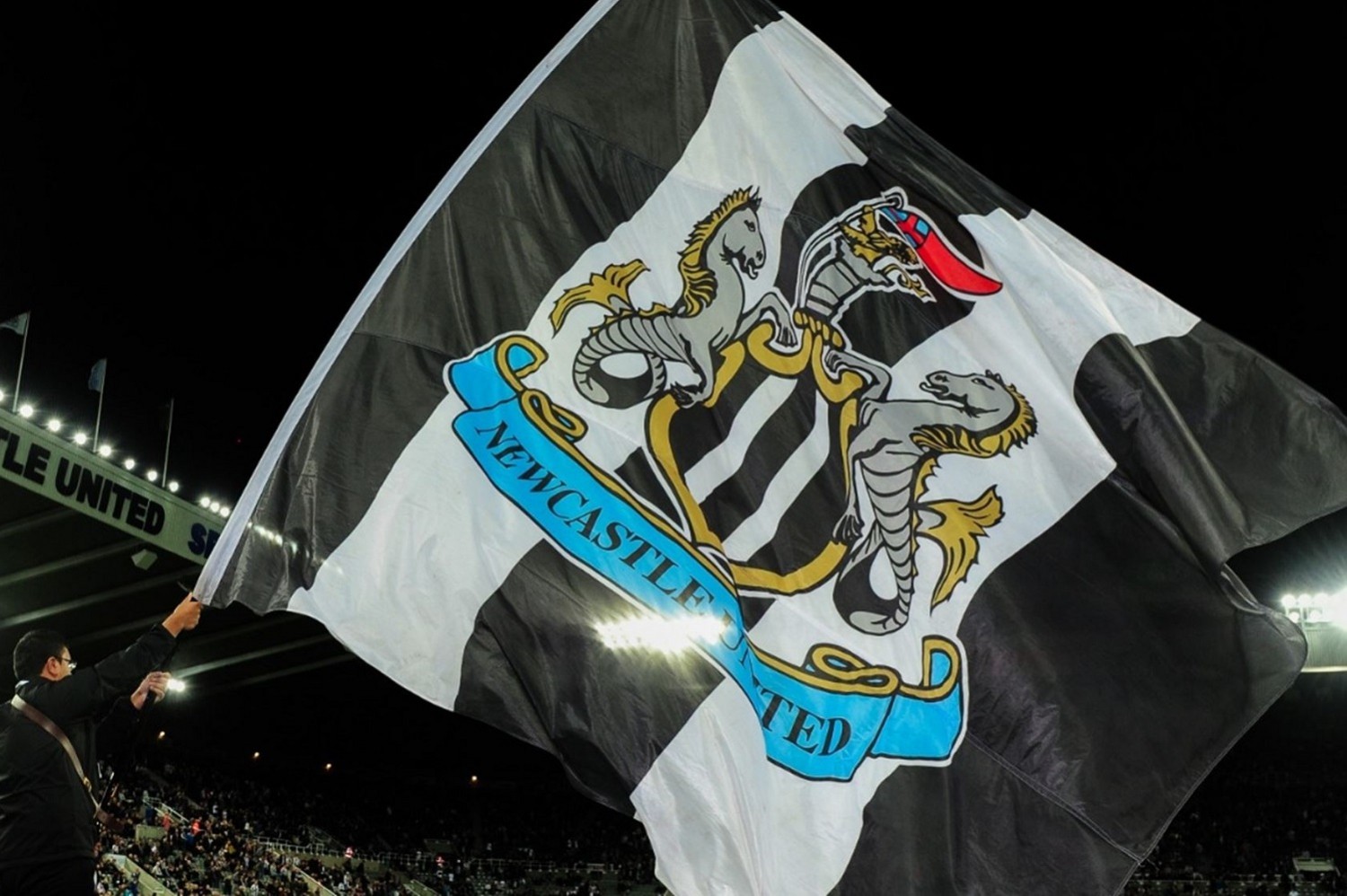 Newcastle United dalej go chce. Latem oferowało za niego ponad 75 milionów euro