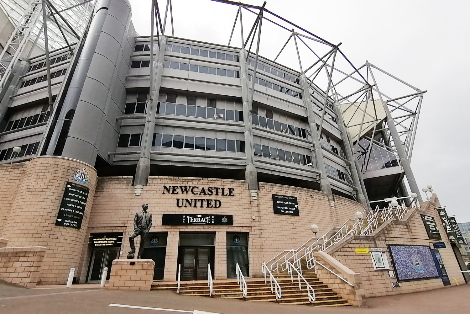 Newcastle United zmienia strategię? Zabiega o utalentowanego napastnika