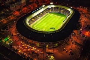 OFICJALNIE: Metalist Charków sięga po byłego piłkarza Korony Kielce