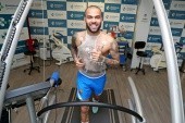 FC Barcelona: Dani Alves oficjalnie zaprezentowany na Camp Nou. „Wracam, żeby znowu stać się wielkim”