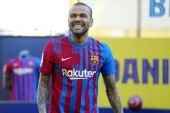 OFICJALNIE: Dani Alves odchodzi z Barcelony