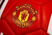 Manchester United: Ethan Laird w Championship [OFICJALNIE]