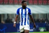 Chancel Mbemba odejdzie z FC Porto. Ma zarejestrowane... CZTERY daty urodzenia